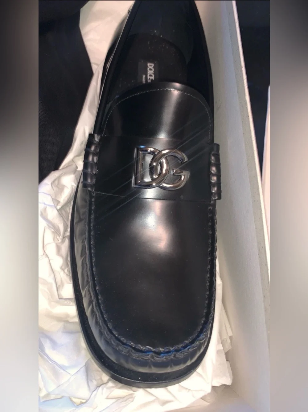 Dolce & Gabbana logo plaque polished leather loafers